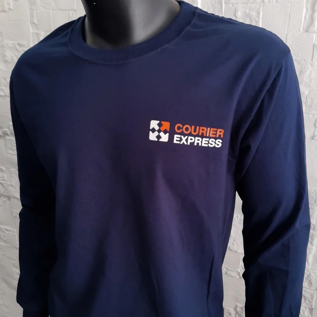 remera-manga-larga-241-con-estampa-en-serigrafia