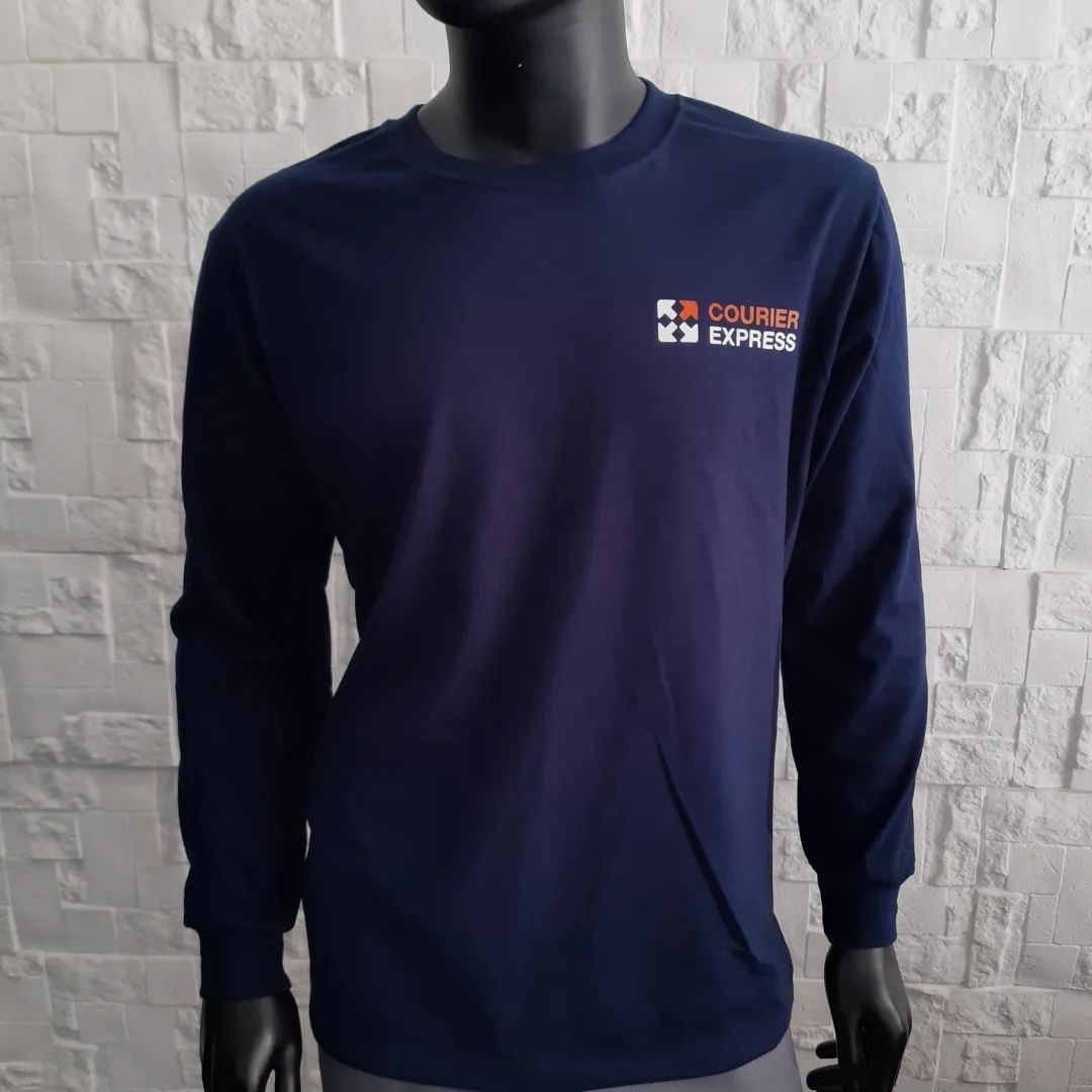 remera-manga-larga-241-con-estampa-en-serigrafia