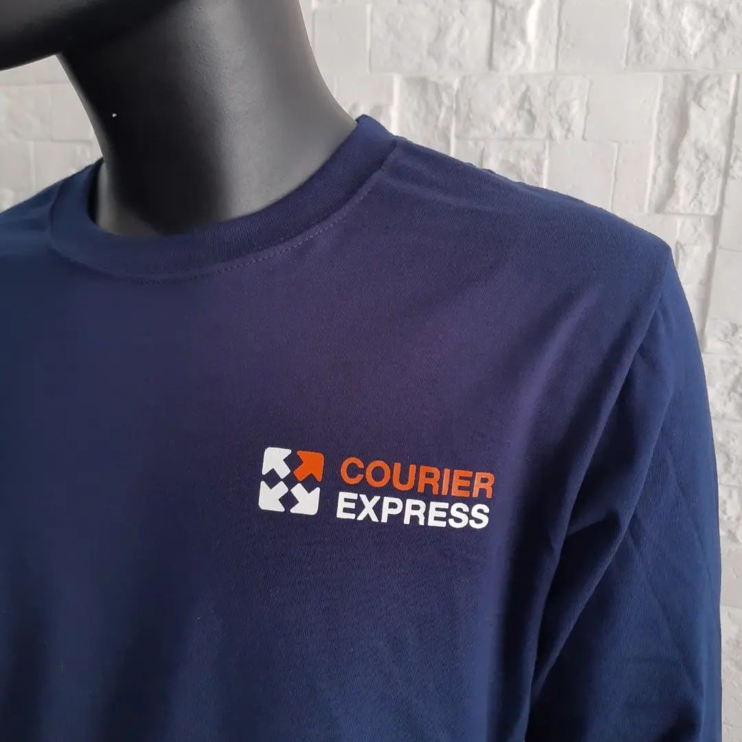 remera-manga-larga-241-con-estampa-en-serigrafia