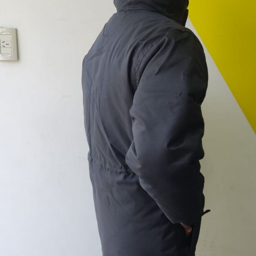 campera-parka-capucha-cubre-rostro-azul-marino-228