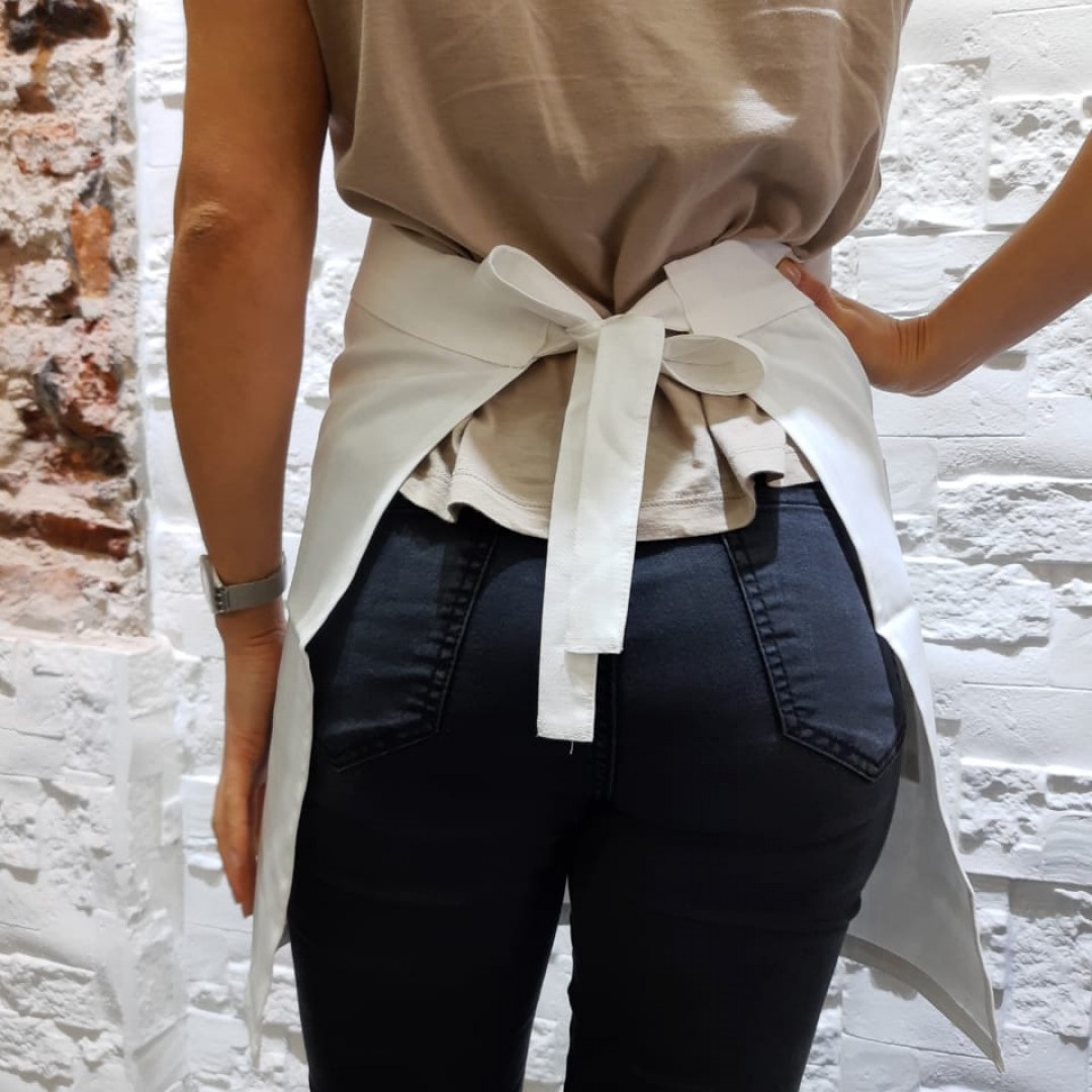 delantal-faldon-gabardina-blanco-90